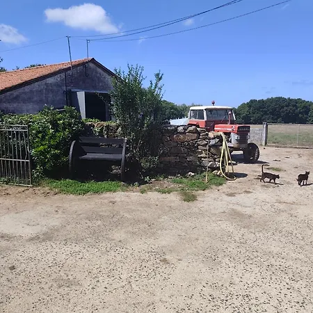 Dos Lameiros Homestay Ligonde